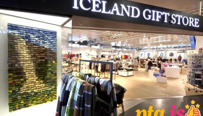 Rammagerdin Iceland Giftstore - 235 Suðurnesjabær