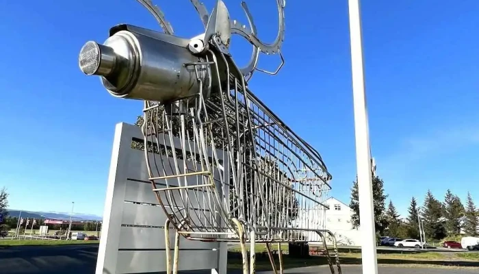 Reindeer sculpture, Sölvi Vikingur Adalbjørnsson Egilsstadir - 700 Egilsstaðir