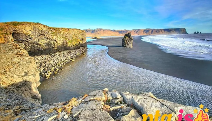 Reynisfjara viewpoint - 871 Vík