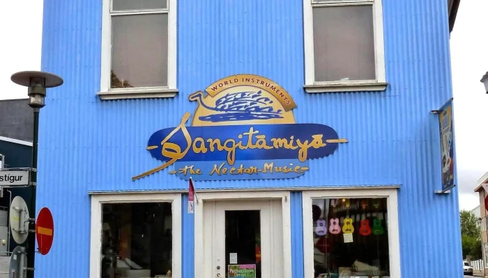 Sangitamiya - Music Store Hljóðfæraverslun - 101 Reykjavík