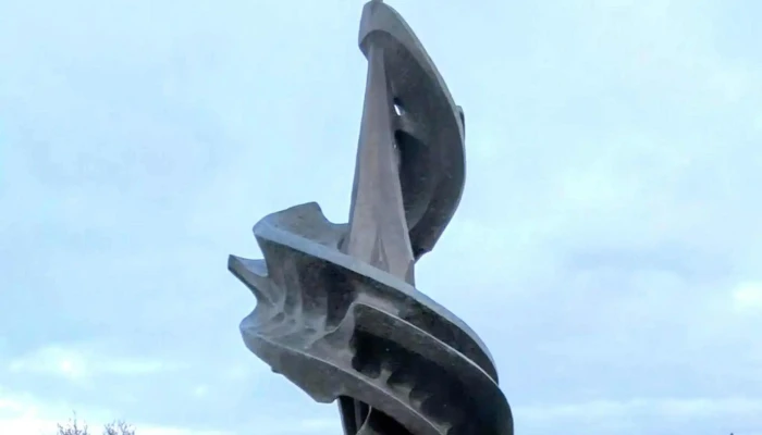 Skulptur Gerdur Helgadottir Reykjavik - Reykjavík