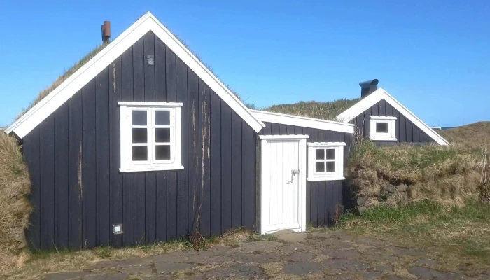Stekkjarkot -  Myndir - Njarðvík