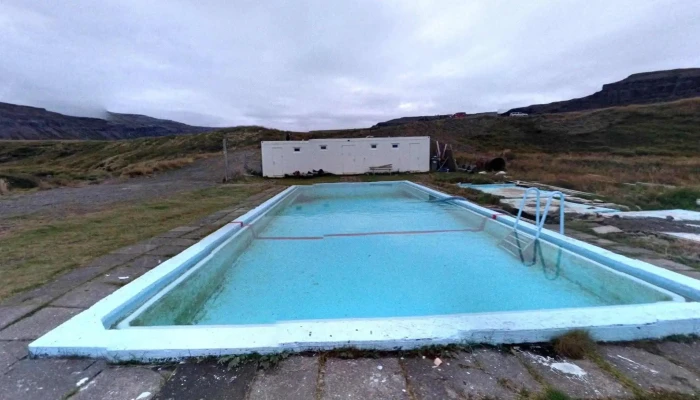 Sundlaugin Laugarnesi Birkimel -  Street View 360deg - Patreksfjörður