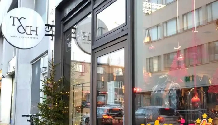 Tösku-og hanskabúðin - 105 Reykjavík