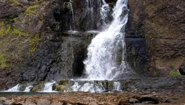 Tröllafoss - Ísland