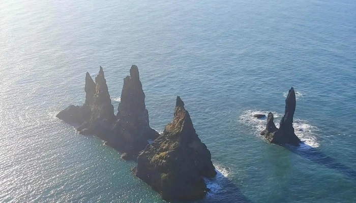 Utsynisstadur Yfir Reynisfjoru Og Dyrholaey Kynning - Vík
