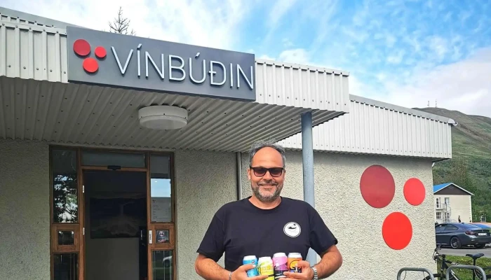 Vinbudin Husavik - Húsavík
