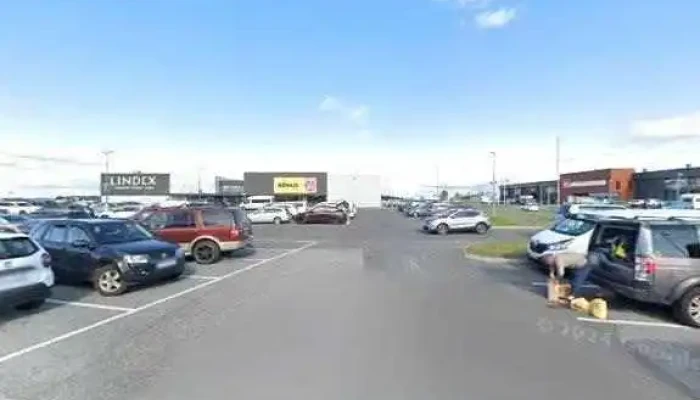 Vinbudin Street View 360deg - Selfoss