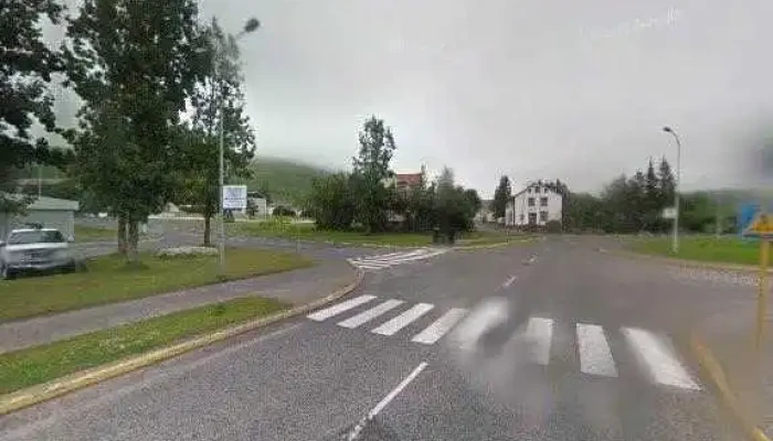 Vinbudin Street View 360deg - Húsavík
