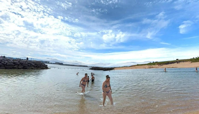 Ylstrondin I Nautholsvik Street View 360deg - Reykjavík