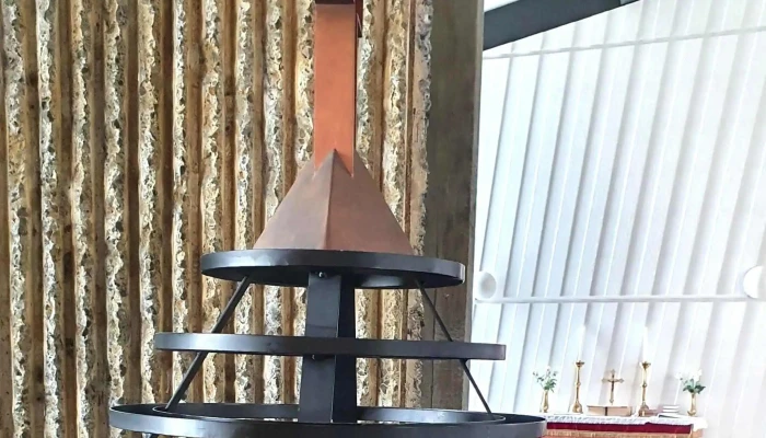 Ytri -  Njardvikurkirkja Opið Nuna - Njarðvík