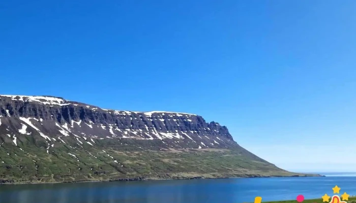 Þórarinsstaðir - Dvergasteinn